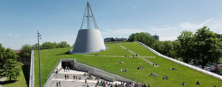The TU Delft Approach: Moral Deliberation (6/9)